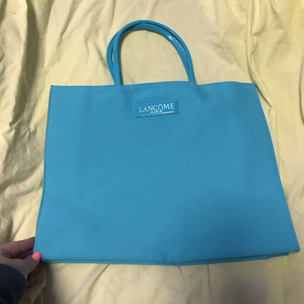 NWOT tags Lancôme bag